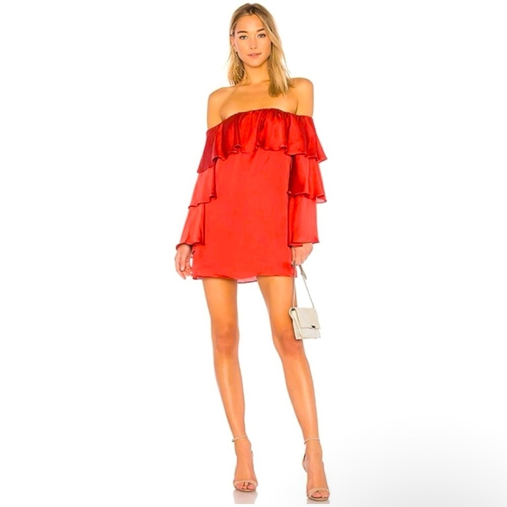 NWOT REVOLVE LOVERS & FRIENDS Etra Dress Strawberry S